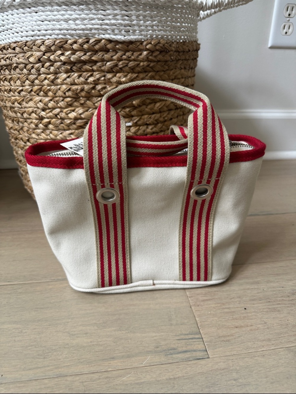 NWT Vintage Y2K Lacoste Cream Canvas Mini Tote with Red Stripes - Picture 2 of 11